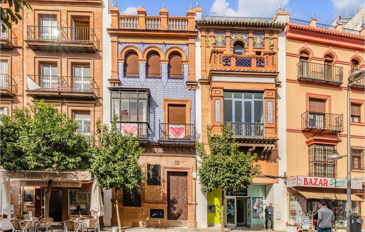 1 Bedroom Awesome In Seville