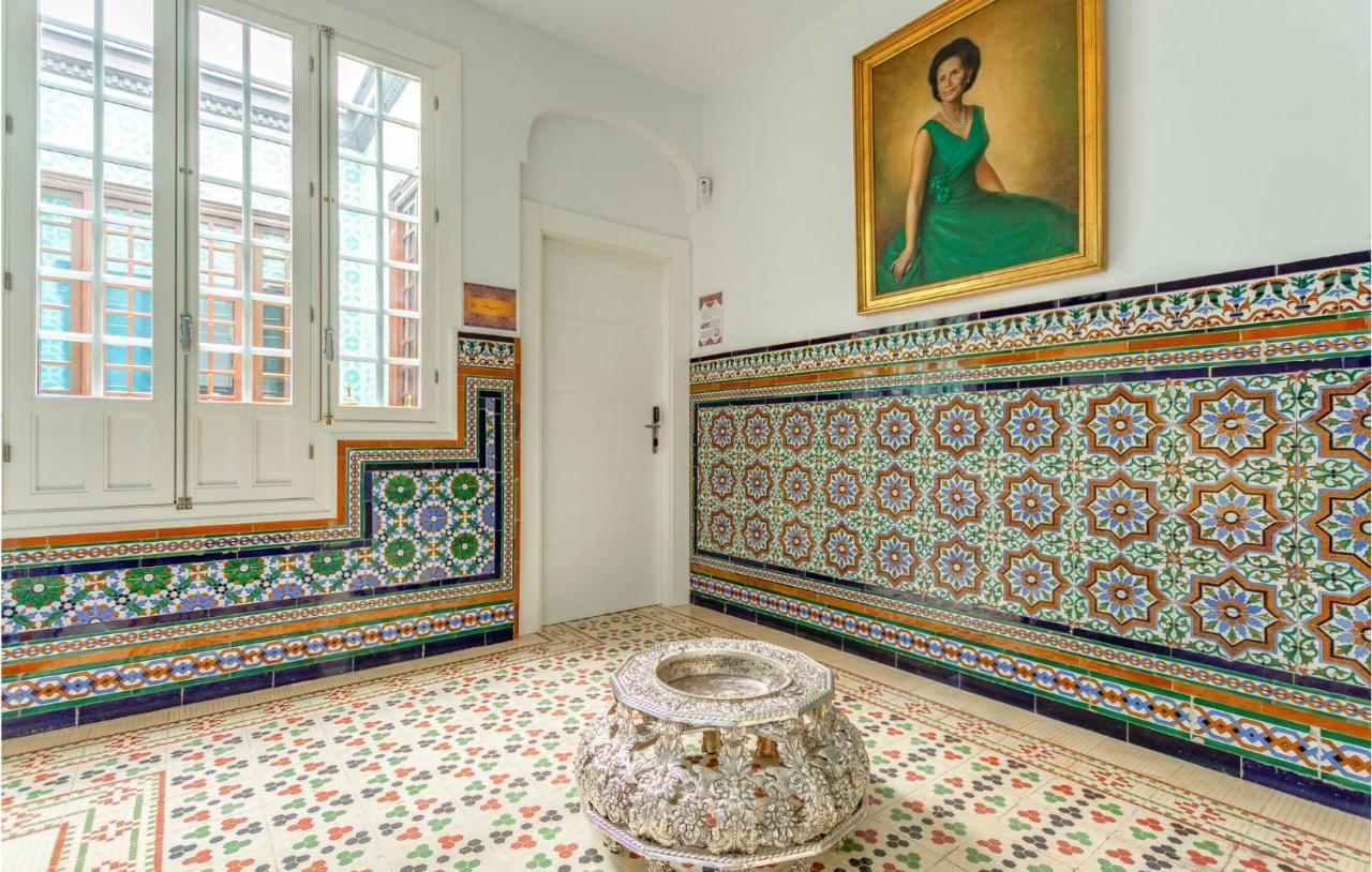1 Bedroom Awesome In Appartement Séville